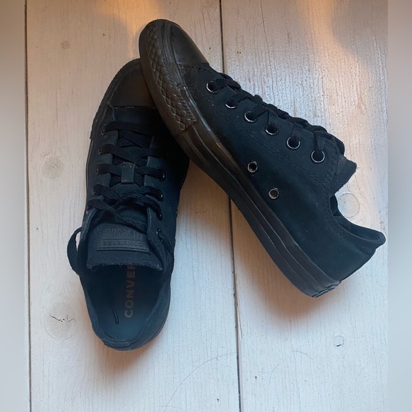 Men’s black converse shoe size 6 - Picture 4 of 12